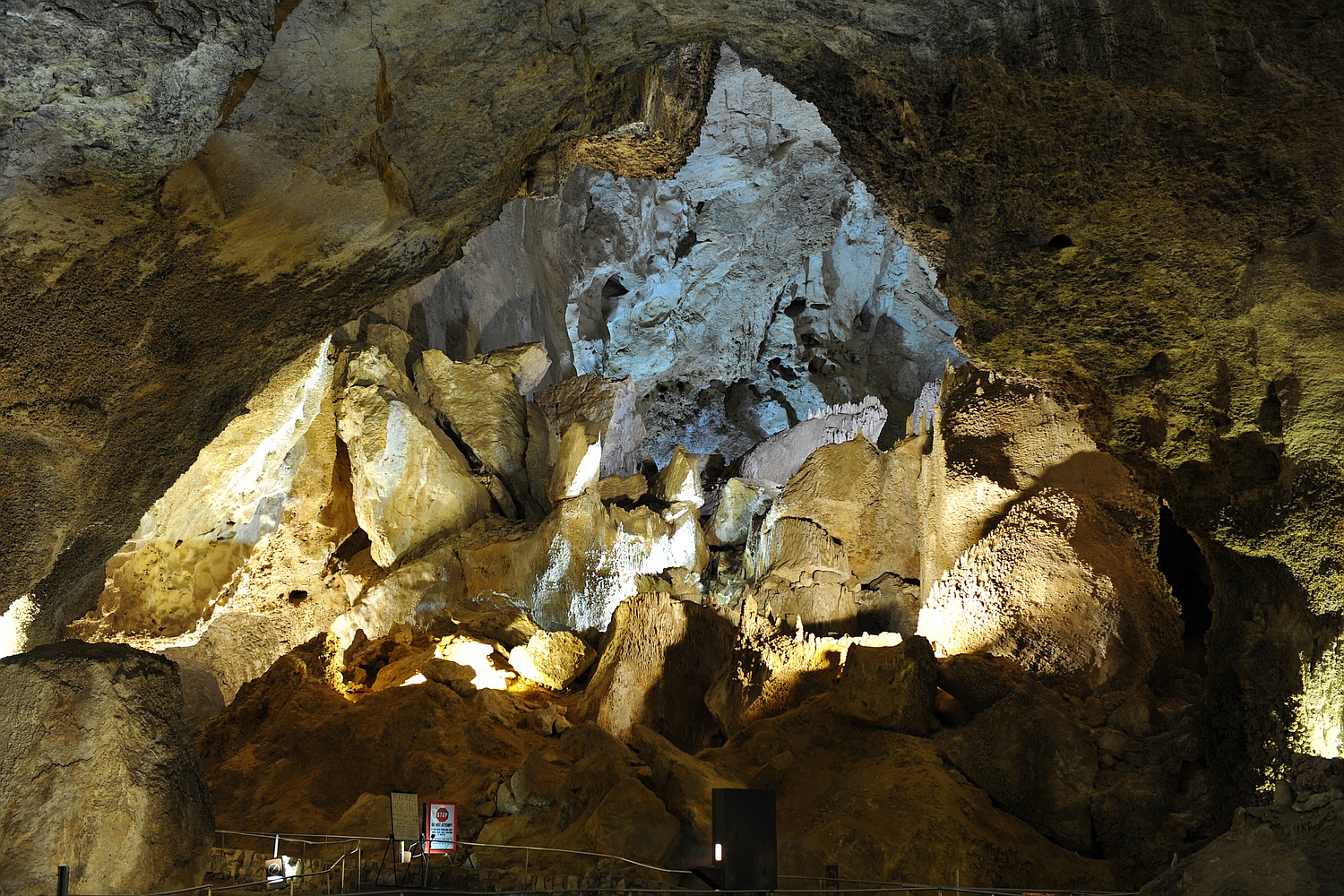 Image 32